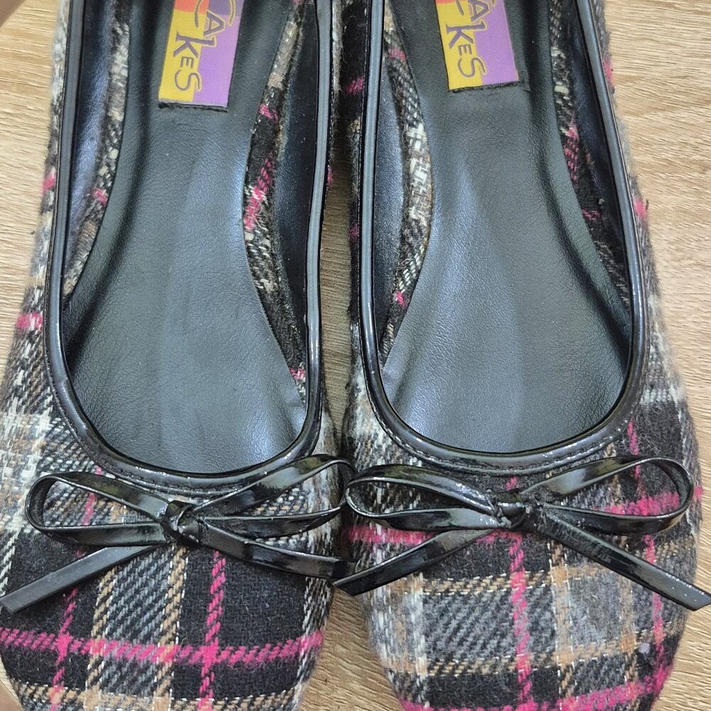HotCakes Mutiple Color Shoes - Size 9 1/2